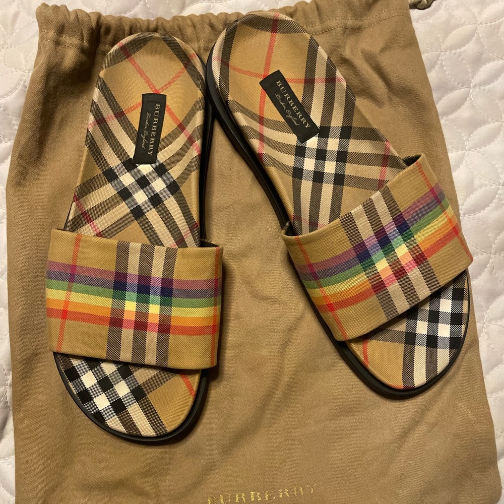 Burberry Antique Yellow Check Ashmore Pride Rainbow Slide Sandals